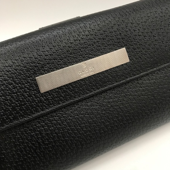 Authentic GUCCI Bifold Wallet - Picture 2 of 13